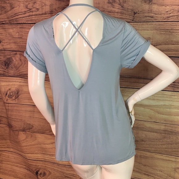NUX Back talk open crisscross strap back silky top baby blue tee deep V sz L LG - Picture 7 of 9